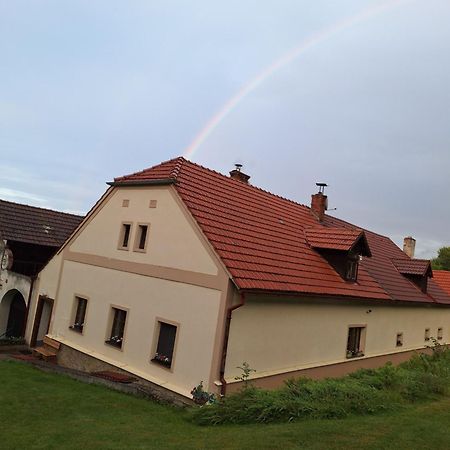 Old House In Forest Kremze Exterior photo